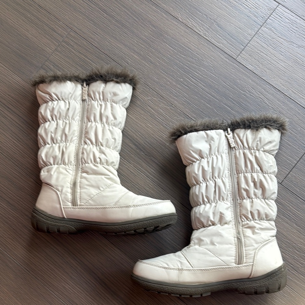 Women's White Winter Boots